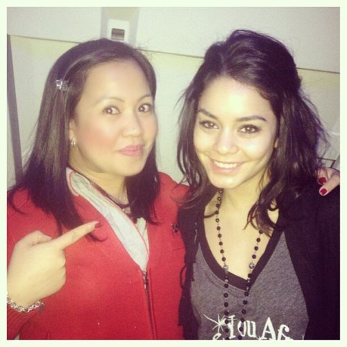  <br /> Gorgeous, super nice, down to earth celeb I&#8217;ve had! Love her! #vanessa #hudgens&#8221; <br /> 