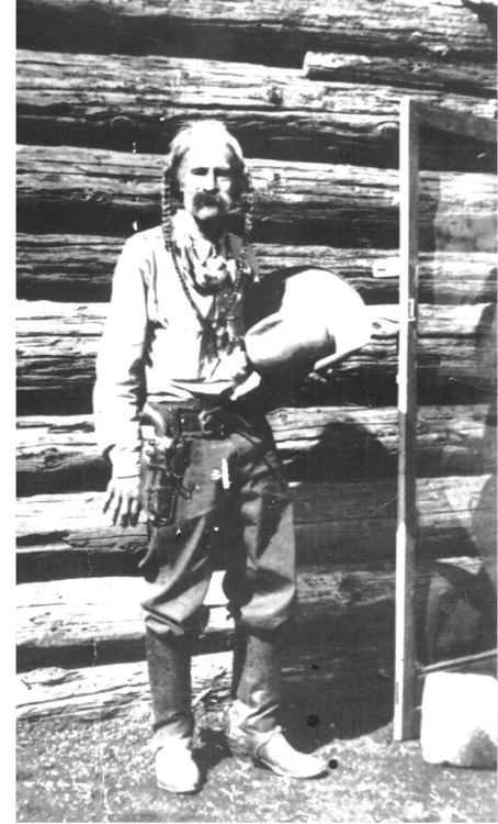 memory63:

Frank Eaton, “Pistol Pete”….. In the late 1860’s, 8 yr old Eaton witnessed six men kill his father. In 1875, when he was 15, he learned the whereabouts of his father’s killers. But before setting off on his mission to avenge his father’s death, he decided to visit Ft. Gibson, OK a cavalry fort, to learn more about handling a gun. He learned, and out shot everyone at the fort, earning him the nickname. Later in life, he moved to OK. Terr. and became a US Marshal.
