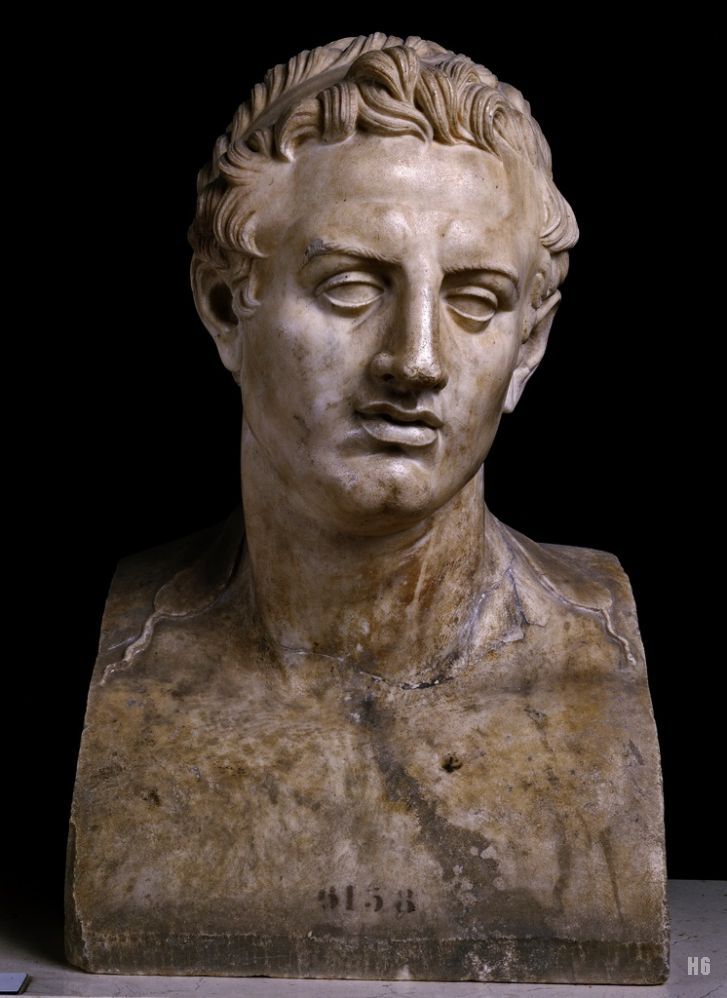 Ptolemy II. Philadelphus. from the Villa Papyri. Herculaneum. marble.
http://hadrian6.tumblr.com