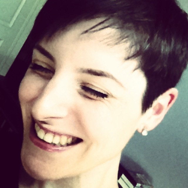 ... lied when I said I was gonna grow my hair out. Oops! #haircut #pixie