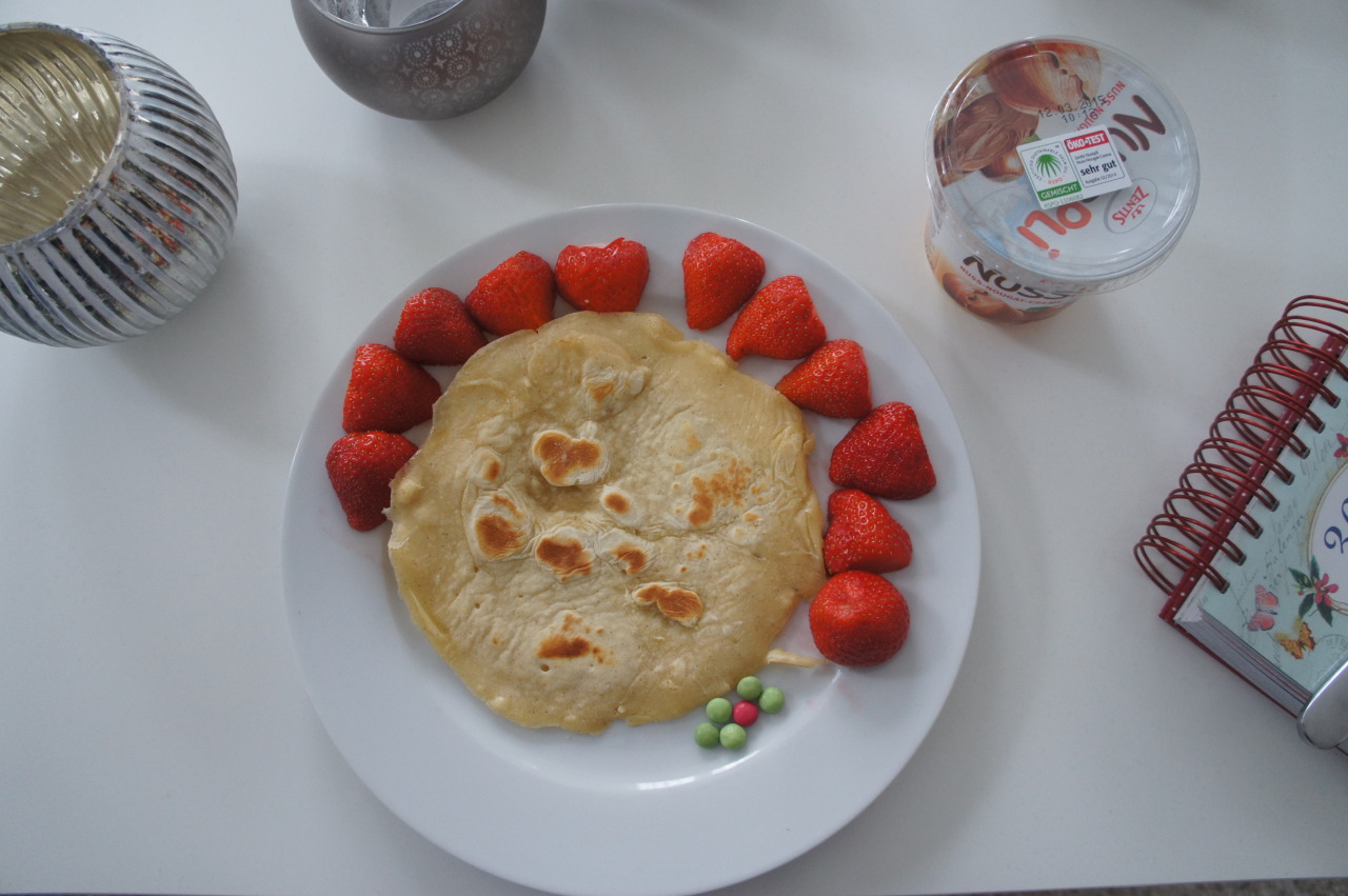 Pancakes - selfmade ♥
Visit my blog: http://tout-le-monde-est-fabuleux.blogspot.de/