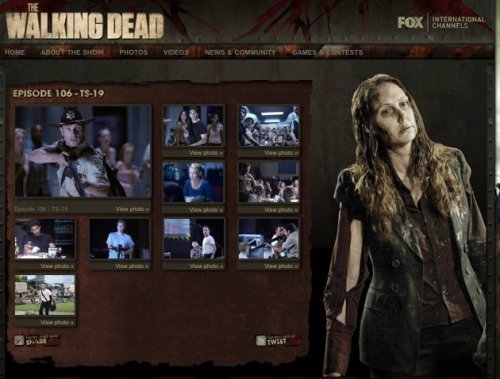 See the zombie on the right side? Her name is...: ShortFormBlog