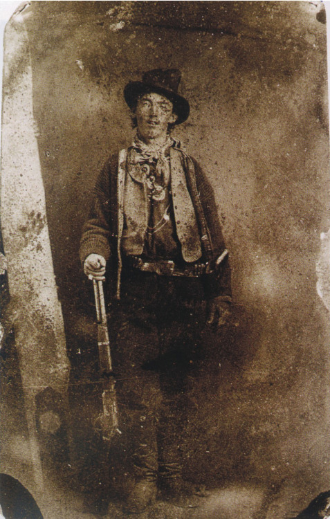 odditiesoflife:

just-collecting-dust:
The Real “Billy the Kid”
The only known authenticated photograph of Billy the Kid in 1879.
