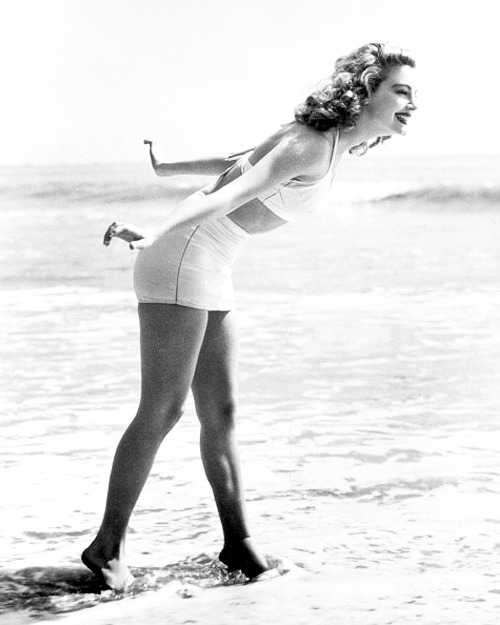 


Ava Gardner, 1948


