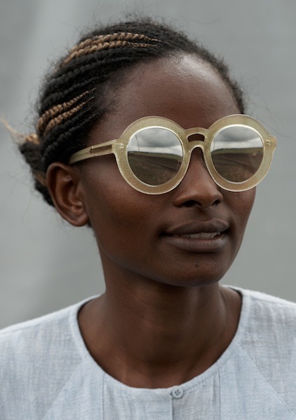 heyfranhey:

missfroaky:

Kenyan artisans for Karen Walker SS14

Dope! I need all of these Karen Walker frames. 