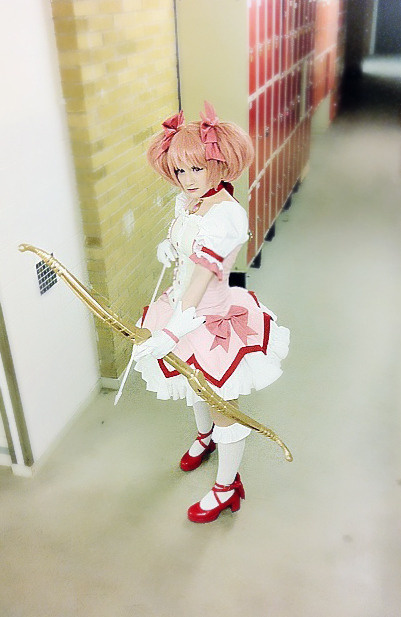 This weekend i attended winter närcon i cosplayed Madoka Kaname and i ended up winning the first prize in the cosplay competition i&#8217;m so happy!!I worked so hard , we could say i put all of my soul into this cosplay heh.  The petticout required so much organza that i lost count on how much i used .. But i know that i used 40m of satin ribbon for it&#160;; ^&#160;;  There were a lot of obstacles when making the costume but i&#8217;m pretty happy with the outcome!&#160;; u&#160;;
(You may be wondering why i made the gold bow instead of the flower bow it&#8217;s because i want to cosplay godoka one day so i&#8217;m saving it for that cosplay instead ^^.)
I wish i were 1&#160;cm shorter because then i would be the same lenght as Madoka haha♥ 
