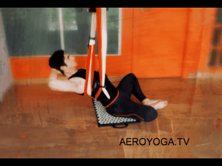 Rafael Martinez Postura Yoga Aereo Aero Yoga España 