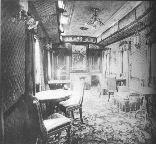 The salon in the Imperial train. 