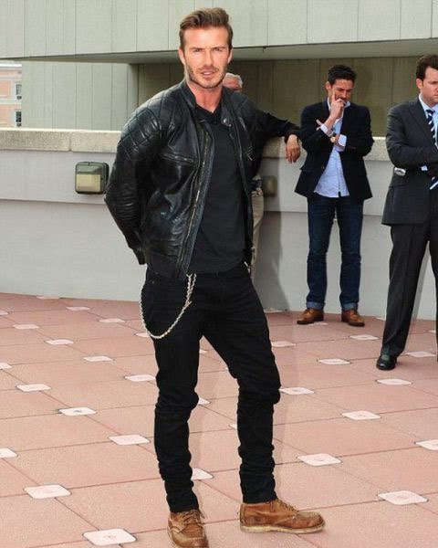 Beckham y su nuevo bracito injertado, malditas modas&#8230;