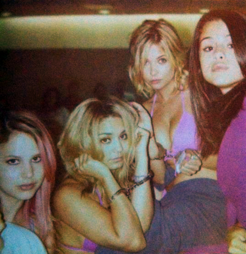 A new photo of Selena Gomez, Vanessa Hudgens, Ashley Benson, and Rachel Kornine on the set of Spring Breakers!