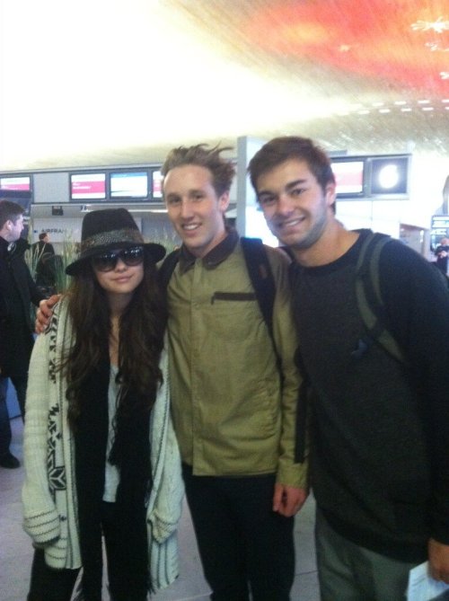 @Christian_Abbey: @selenagomez hahah do you remember us from the airport in France