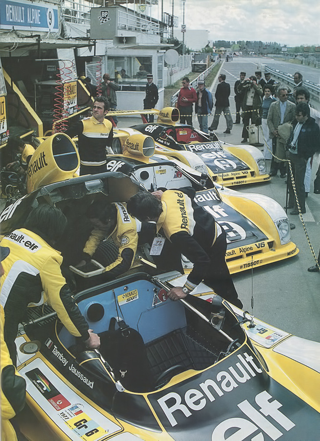jacqalan: Le Mans de 1977.  Renault Alpine A442

