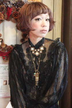 dollymacabre:

Kaori, Grimoire online shop.
This is gorgeous.
