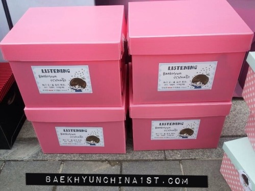 130502 - Baekhyun’s birthday, BaekhyunChina1st’s birthday gifts for Baekhyun Credit: BaekhyunChina1st.