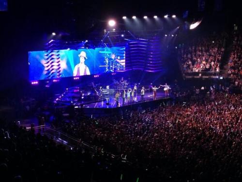 bmars-news:   &#8221;@.The_O2: Wow, 20,000 people just sang happy birthday to @.brunomars and it sounded amazing #happybirthdaybruno&#8221;