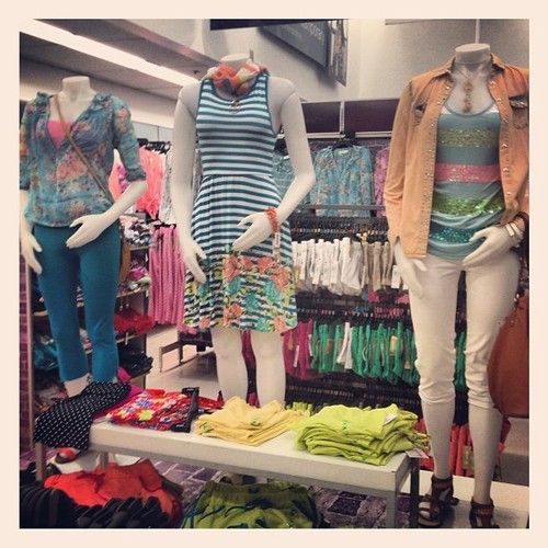 stylesip:#DreamOutLoudlooks in store! Do you have a favorite?