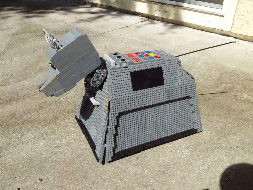 Lego K9 Mark II (complete, left) (by Lego_Joe)
