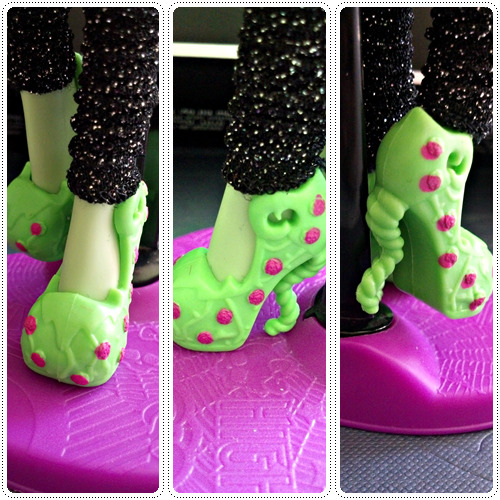monster-everafter-high-girls:

Venus gets new shoe molds for her GNO outfit!
