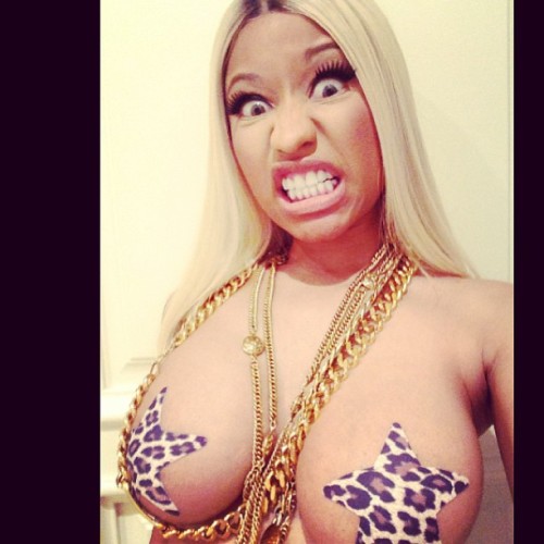 Nicki Minaj big-ass topless titties, Big Mutha Jugs - #nickiminaj #bigtits #topless #youngmoney