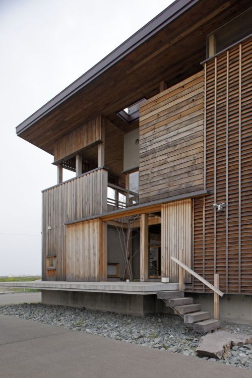 remash: <br /><br /> house in okawa ~ moo architecture workshop <br /> 