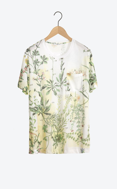 streetstylemarket:

Herbal Print Tee Shirt | Carven