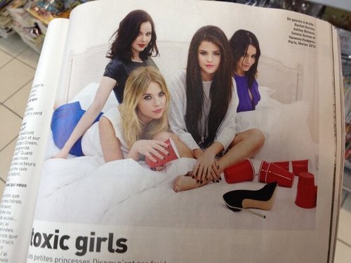 Selena Gomez, Ashley Benson, Vanessa Hudgens and Rachel Korine are featured in the ‘Les Inrocks’ magazine!