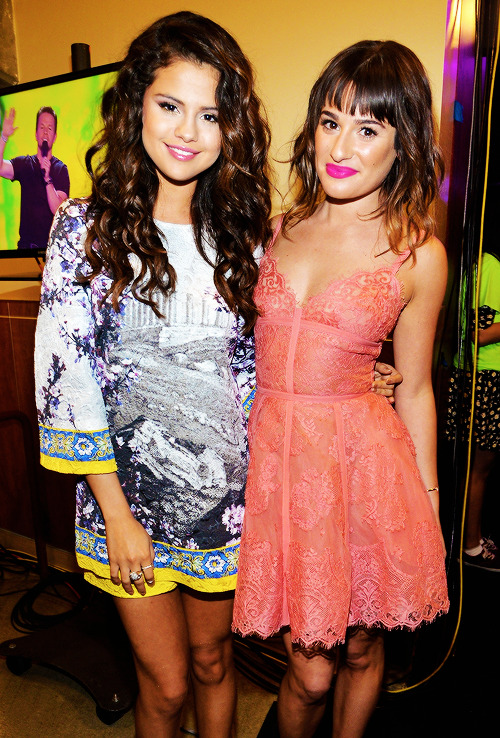 
Selena Gomez and Lea Michele backstage at Nickelodeon’s 27th Annual Kids’ Choice Awards on March 29, 2014
