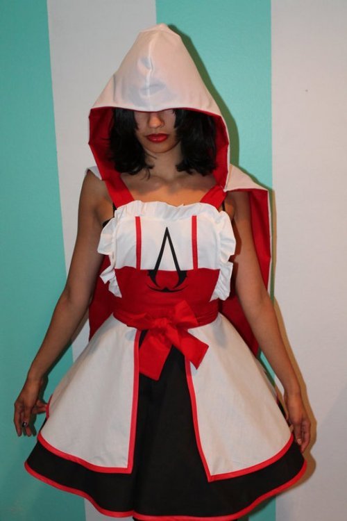 Assassin&#8217;s Creed Apron
&#8220;Who wants Apple Pie of Eden?&#8221;
