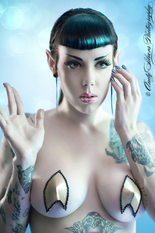 nerdgirlsxxx:  Sexy Vulcan 
