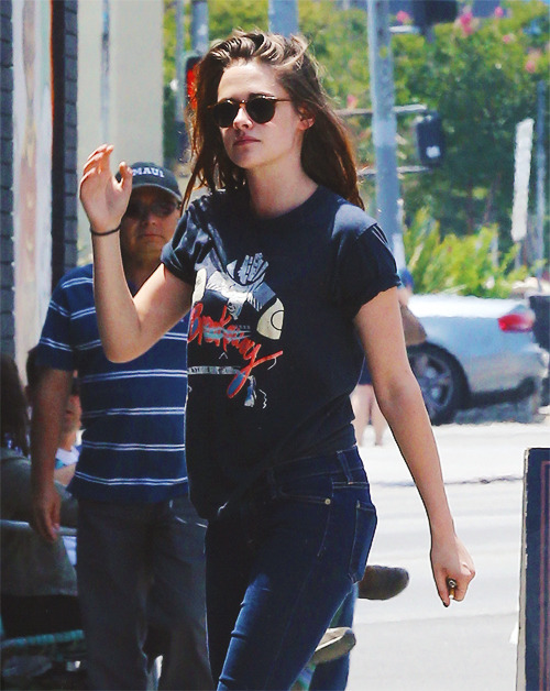 
Kristen Stewart out and about in LA
