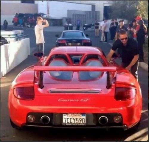 The Last Pic. Of Paul Walker Before Car Accident.. What Really Made Him Famous In The World, The Same Took Him From The World..