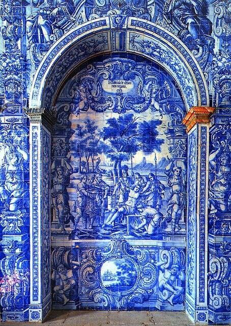 dixie-rose-au-paradis:

Azulejos, Portugal
