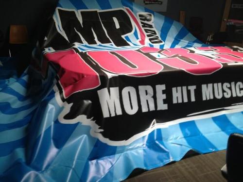@djdan1033:Just got our stage backdrop for #ampbdaybash. @selenagomez performs in front of this on Sunday @1033ampradio