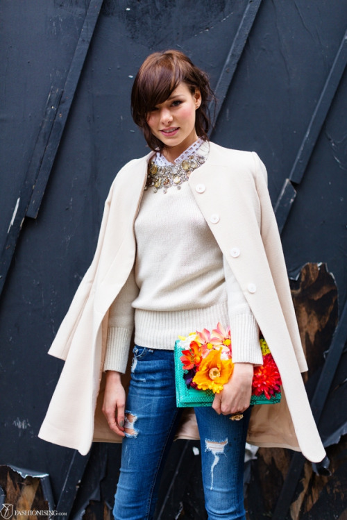 Torn jeans & a burst of flowers: in London Posted in Fashion... - Bonjour Mesdames