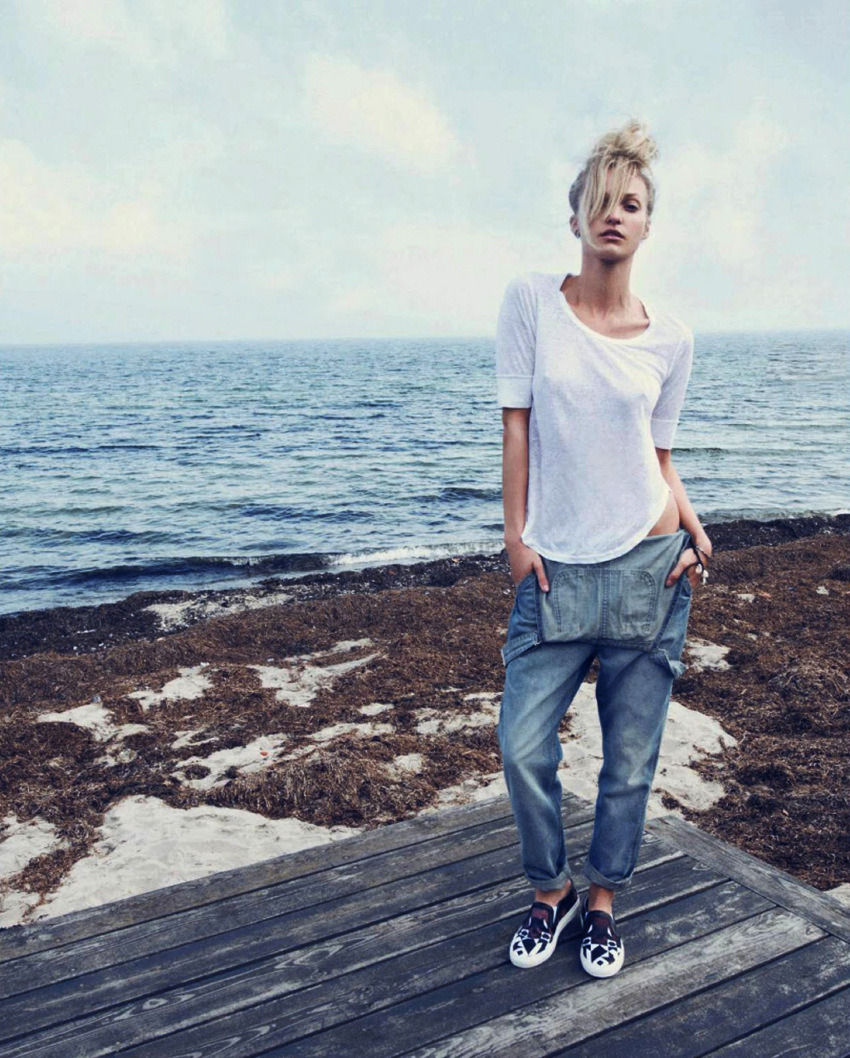 summer house
elle denmark july 2013

anyone else down for a trip to the seaside?
