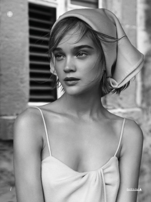 hauteinnocence:Rosie Tupper in “The Artist’s Muse” by Nicole... - Bonjour Mesdames