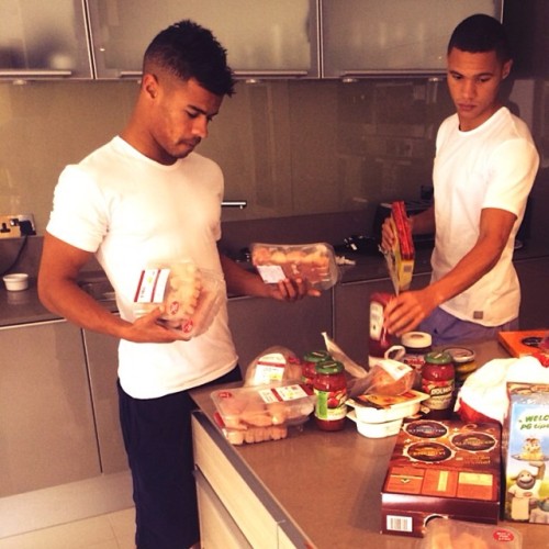 
Food shopping done&#8230;Gibbo&#8217;s @Jaydon_P_Gibbs got no excuses for not doing the cooking!!
