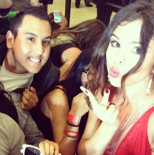 Selena and a fan at the &#8216;Spring Breakers&#8217; premiere in Los Angeles!