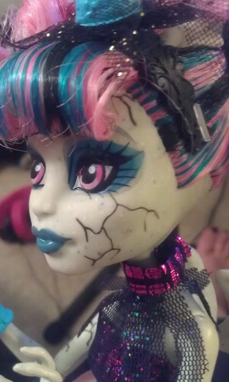 starjem:

The detail in their makeup is truly outrageous! Really love the details! &lt;33333
