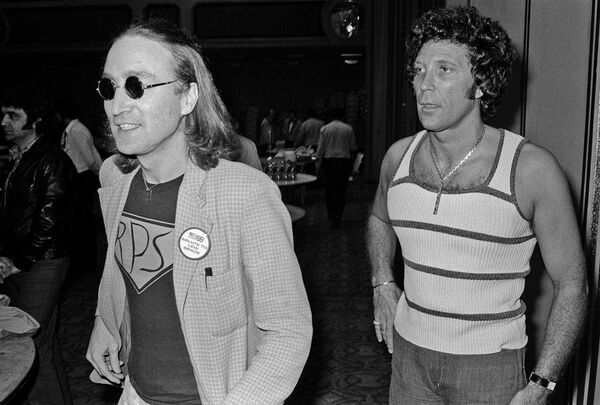 John Lennon and Tom Jones
