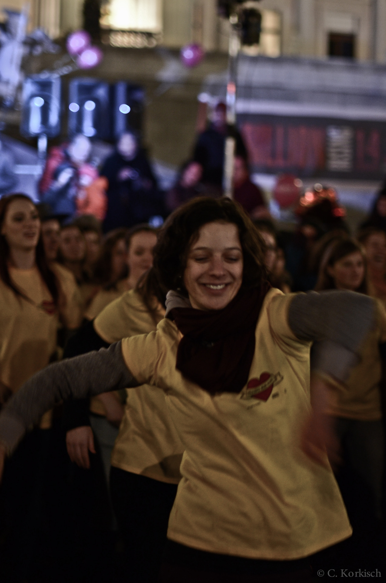 More than 40 Amnesty activists wearing My Body. My Rights t-shirts and dancing for Sexual and Reproductive Rights at the One Billion Rising event in Vienna (14 February 2013) / (c) AI, Photo: Christopher Korkisch