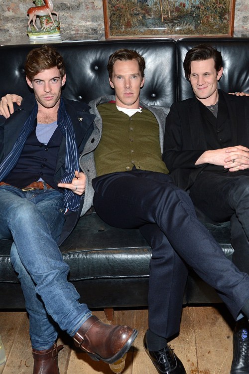 high res. click through. No, it&#8217;s bigger than that one on glamour.
Luke Treadaway, Benedict Cumberbatch and Matt Smith at London Collections: Men’s Fashion Week party