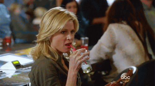 claire dunphy modern family gif
