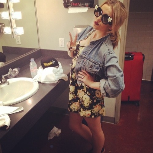 Amazing show tonight in Dallas! You guys rocked!!&#8230; Thank you also to the lovely Mixer who made me these shades! Perrie &lt;3