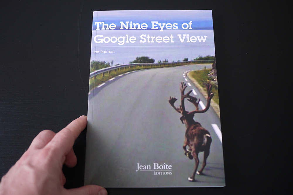 Rafman, Jon. The Nine Eyes of Google Street View.
Jean Boîte Éditions, Paris, 2011, 160 pages. 