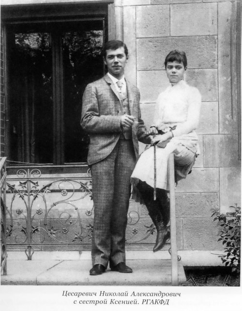 baryshnya:

Tsarevich Nicholas Alexandrovich and his sister, Grand Duchess Xenia
