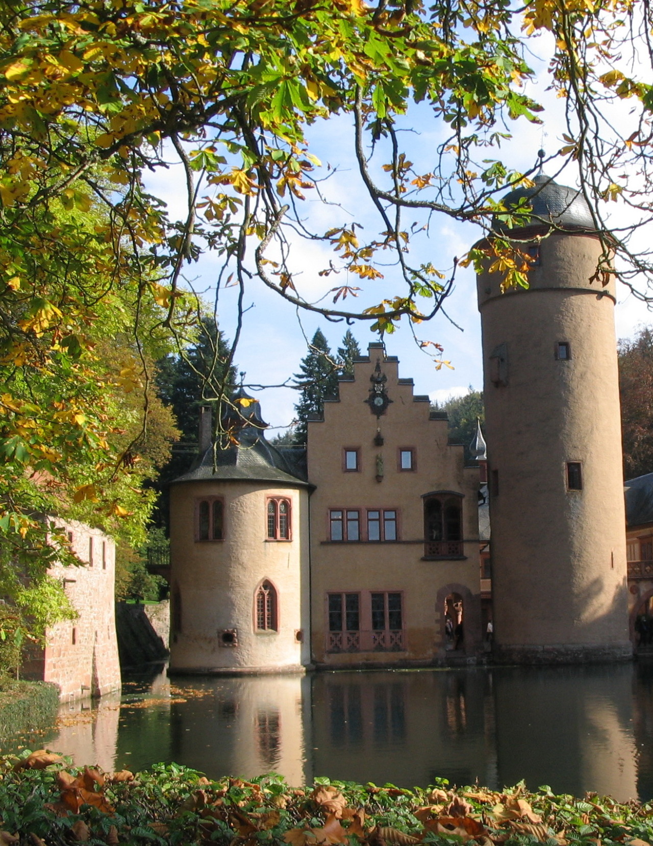 visitheworld:

Mespelbrunn Castle, one of the most visited water castles in Germany (by NeeS).
