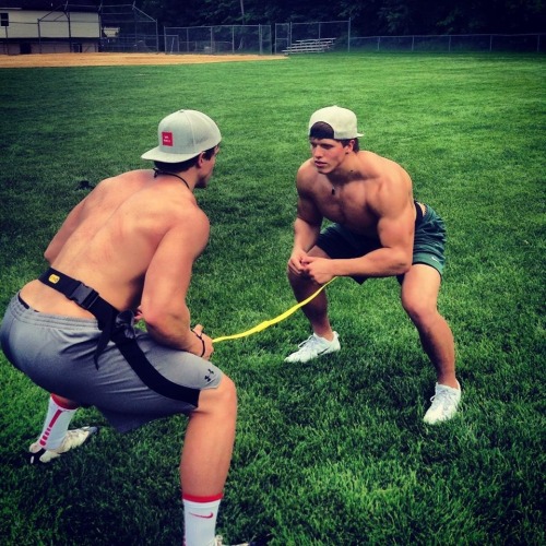bromofratguy:

i would have their babies anytime 

YES.  yes.  i would too.