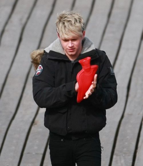 Niall - 24.03.2014 - Shooting a video in Clevedon