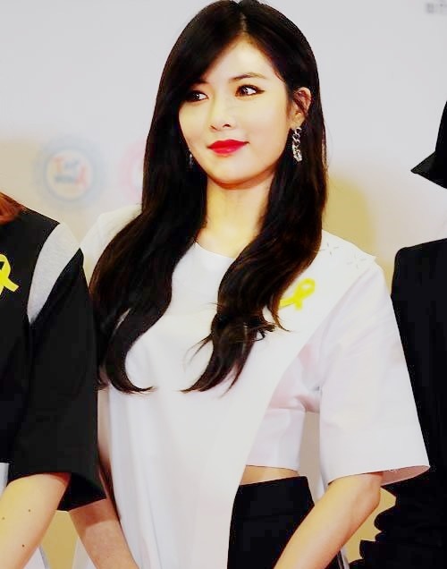 
pretty sexy cute gorgeous godness queen kim hyuna
